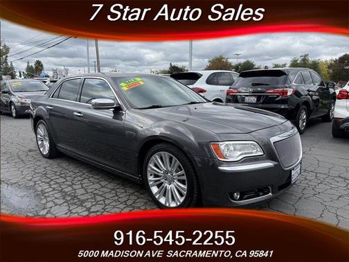 2014 Chrysler 300C John Varvatos Luxury