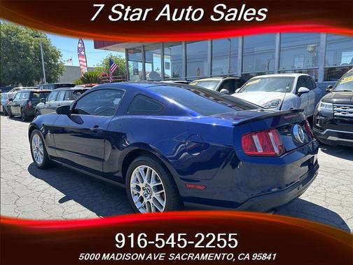 2012 Ford Mustang V6 Premium
