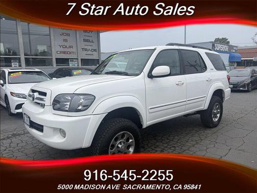 2005 Toyota Sequoia SR5