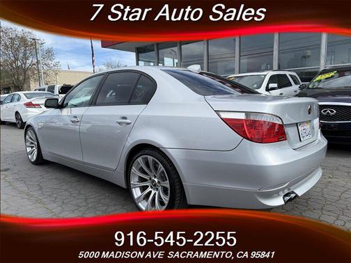 2007 BMW 530 530i