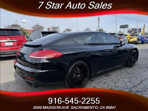 2014 Porsche Panamera 4