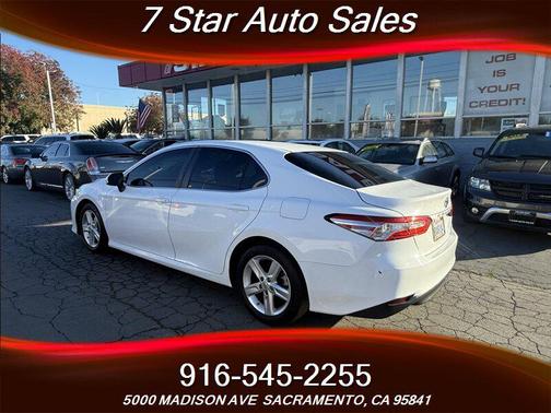 2018 Toyota Camry LE