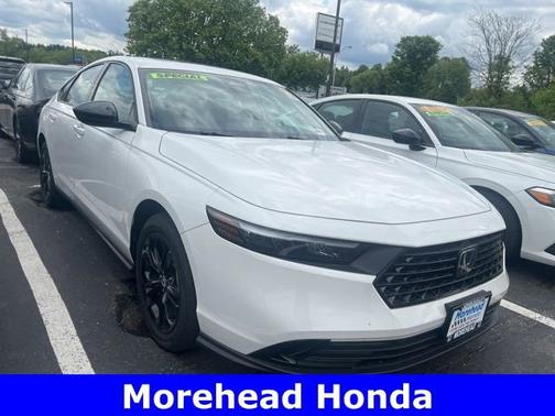 Platinum White Pearl 2025 Honda Accord