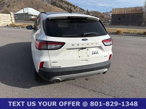 STAR WHITE METALLIC TRI-COA 2022 Ford Escape SEL