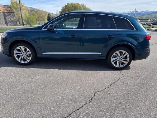 Galaxy Blue Metallic 2020 Audi Q7 55 QUATTRO PREMIUM PLUS
