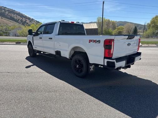 OXFORD WHITE 2024 Ford F-350 XL