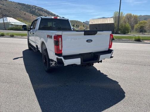 OXFORD WHITE 2024 Ford F-350 XL