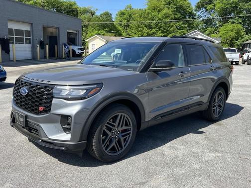 Carbonized Gray Metallic 2026 Ford Explorer ST