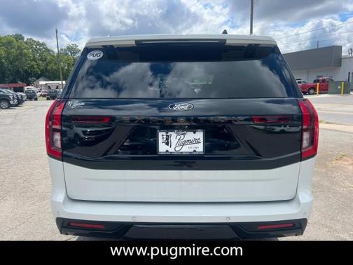 2025 Ford Expedition Tremor