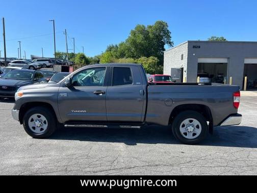 2017 Toyota Tundra SR5