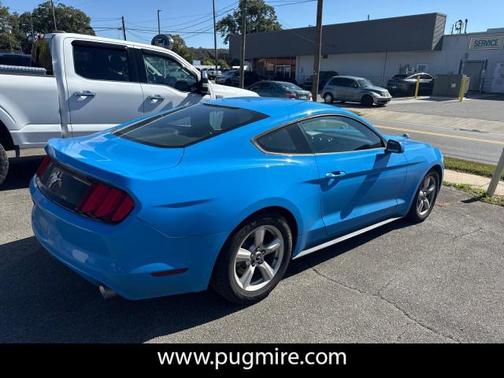 2017 Ford Mustang V6