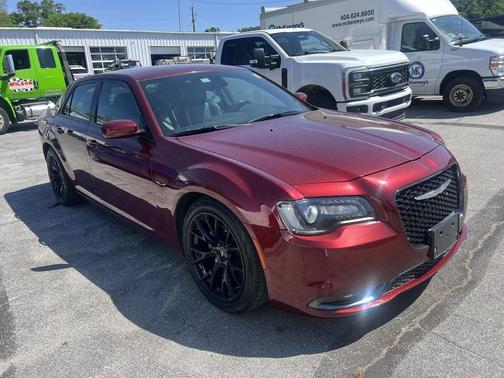 Velvet Red Pearlcoat 2019 Chrysler 300 S