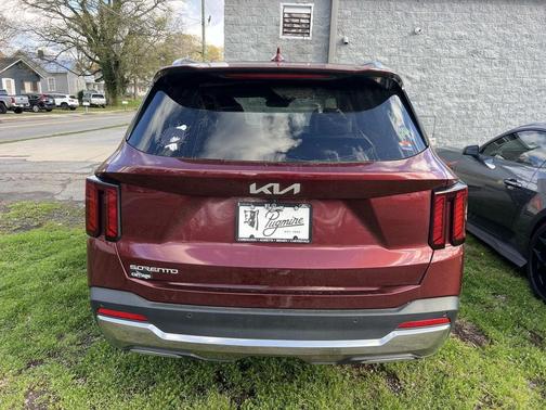 2025 Kia Sorento S