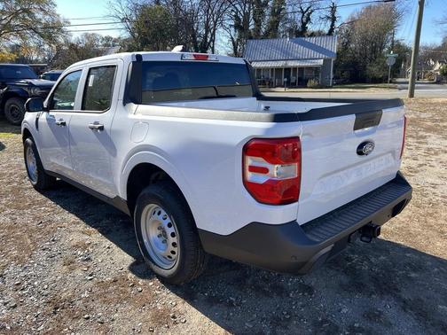 Oxford White 2026 Ford Maverick XL