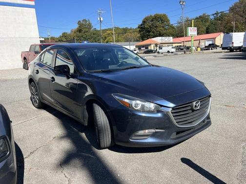 2018 Mazda Mazda3 Touring