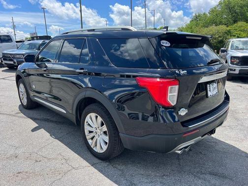 2022 Ford Explorer King Ranch