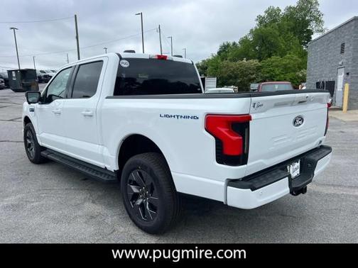 2025 Ford F-150 Lightning Flash