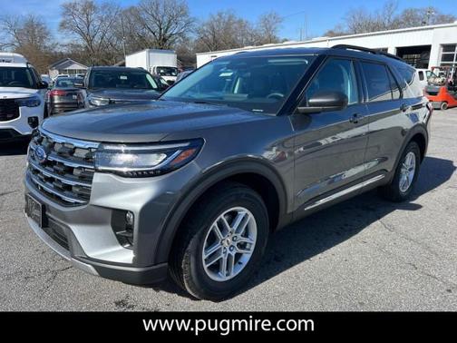 2025 Ford Explorer Active