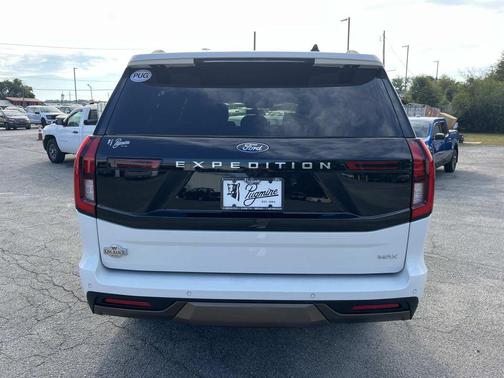 2025 Ford Expedition Max King Ranch