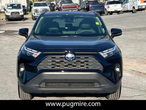 2023 Toyota RAV4 Hybrid XLE Premium