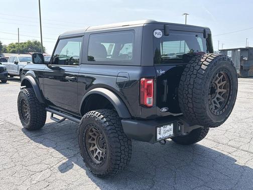 Shadow Black 2026 Ford Bronco Base