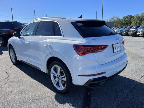 2022 Audi Q3 45 S line Premium Plus