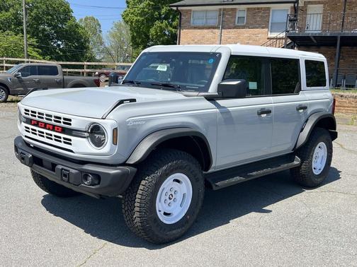Avalanche Gray 2026 Ford Bronco Heritage Edition
