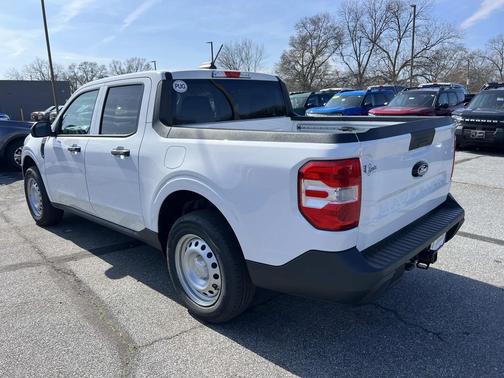 Oxford White 2026 Ford Maverick XL