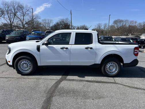 Oxford White 2026 Ford Maverick XL