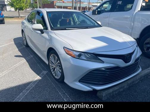2020 Toyota Camry XLE