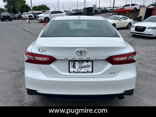 2020 Toyota Camry XLE