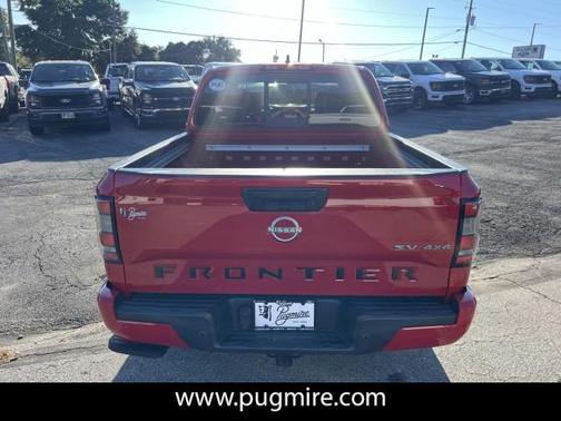 2022 Nissan Frontier SV