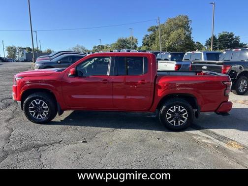 2022 Nissan Frontier SV