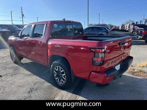 2022 Nissan Frontier SV
