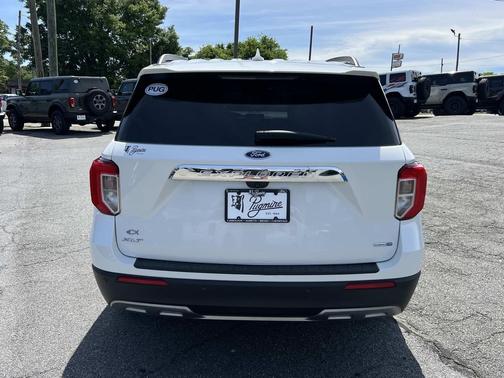 Star White Metallic Tri-Coat 2020 Ford Explorer XLT