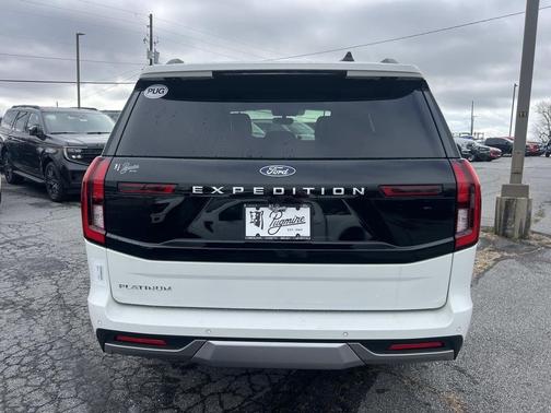2026 Ford Expedition Platinum