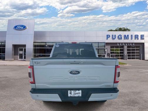 Space White Metallic 2022 Ford F-150 Lariat