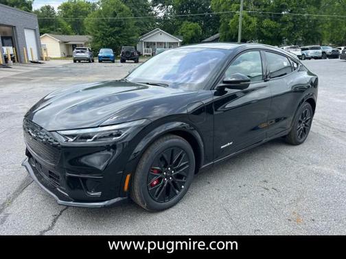 2025 Ford Mustang Mach-E Premium