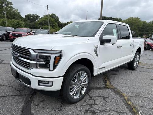 Star White Metallic Tri-Coat 2026 Ford F-150 Platinum
