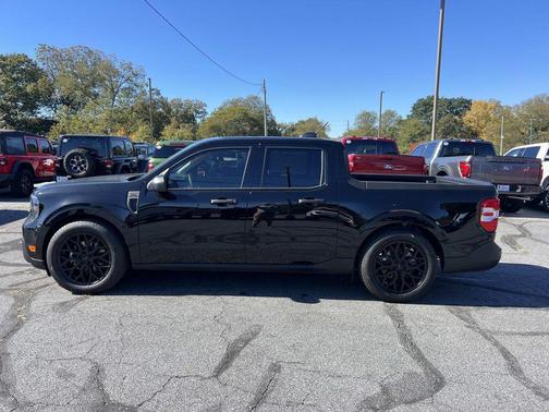 2025 Ford Maverick XL