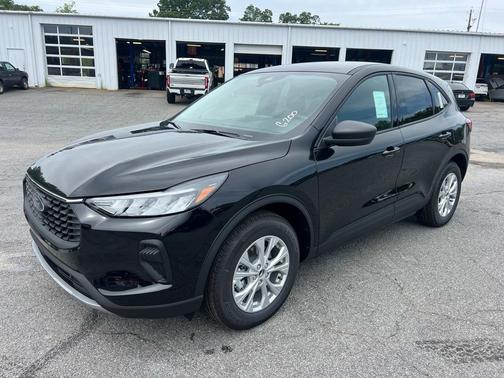 Agate Black Metallic 2025 Ford Escape Active