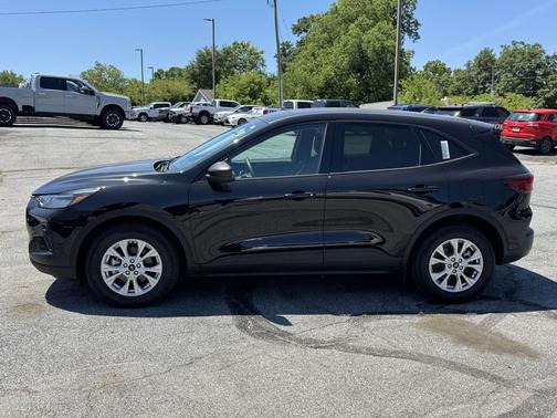 Agate Black Metallic 2025 Ford Escape Active