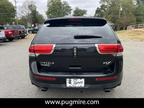2015 Lincoln MKX Base