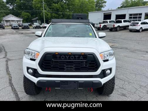 2022 Toyota Tacoma SR5