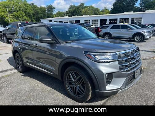 2025 Ford Explorer Active
