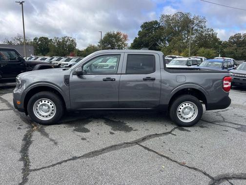 2025 Ford Maverick XL