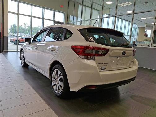 2022 Subaru Impreza Base