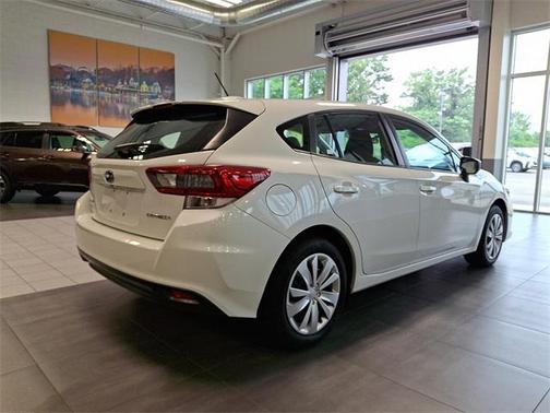2022 Subaru Impreza Base