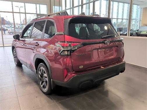 2025 Subaru Forester Hybrid Premium