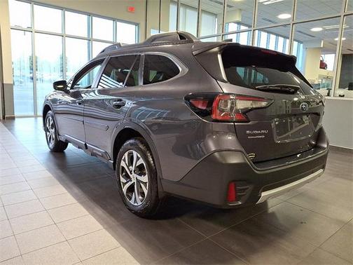 2022 Subaru Outback Limited XT